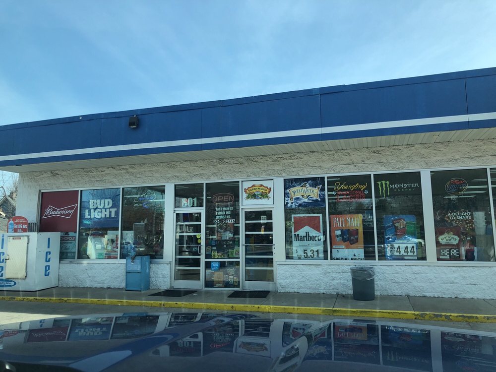 MARATHON GAS STATION Updated October 2024 801 E Main St, Lexington