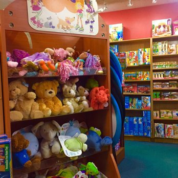 Anderson's Bookshop - Bookstores Near Me - Downers Grove, Illinois