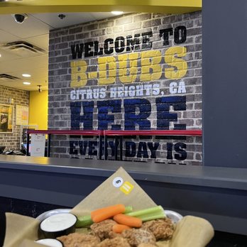 Buffalo Wild Wings - American Near Me - Citrus Heights, California