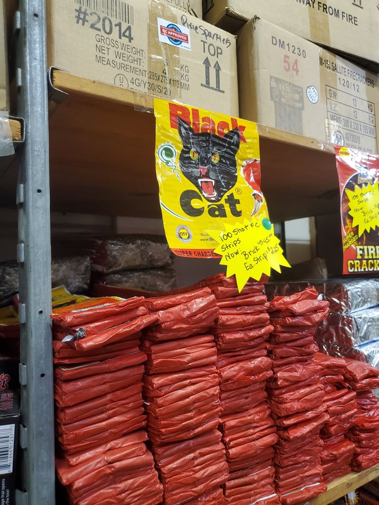 GRANDMA’S FIREWORKS Updated October 2024 548 W Liberty St US 27