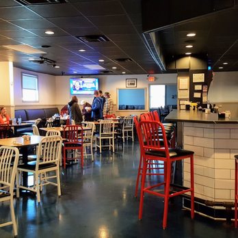 Dark Horse Restaurant - Dining Area at Dark Horse Restaurant - American Near Me - Findlay, Ohio