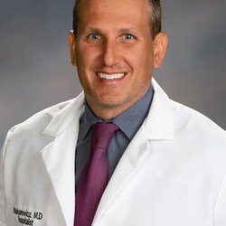 Preeminent Healthcare - Dr. Makarewicz