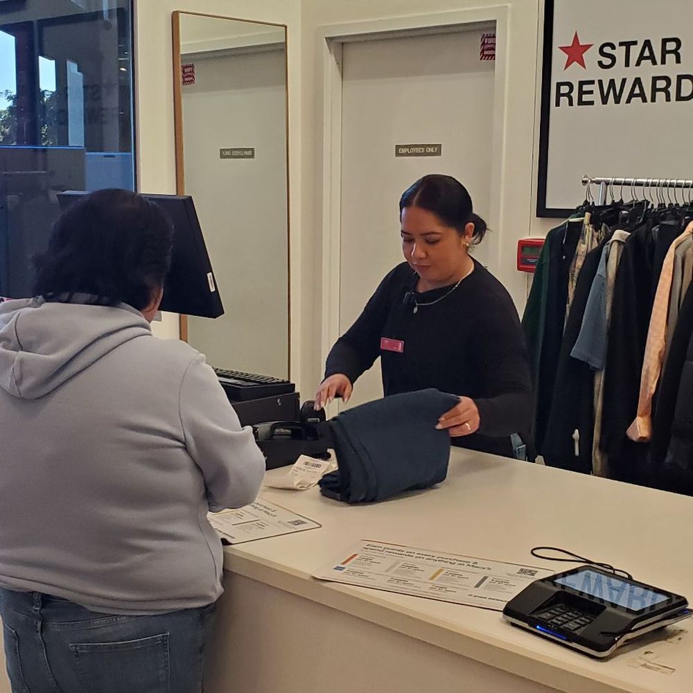 Macy's - Macy's should have stellar customer service. They won't achieve that with these kind of people working for them. Shameful. - Department Stores Near Me - Hayward, California Macy's - Macy's should have stellar customer service. They won't achieve that with these kind of people working for them. Shameful. - Department Stores Near Me - Hayward, California