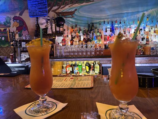 Luau Larry's by null