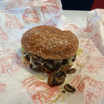 Lennys Burger - Delicious mushroom garlic burger - Burgers Near Me - Chandler, Arizona Lennys Burger - Delicious mushroom garlic burger - Burgers Near Me - Chandler, Arizona
