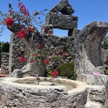 Coral Castle - Museums Near Me - Homestead, Florida