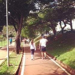 Parque Municipal Juscelino Kubitschek - Praça JK - Caminhada na Praça JK