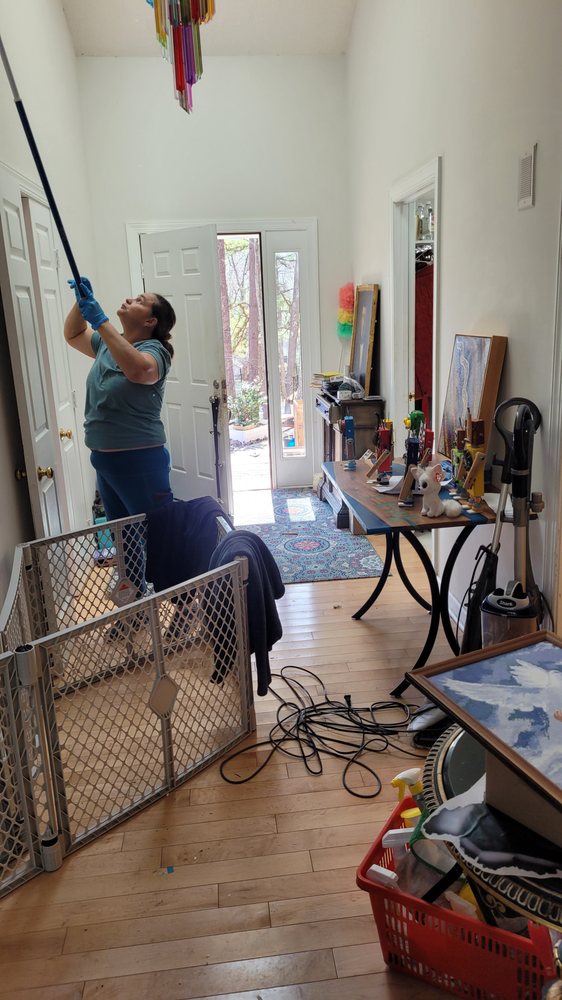 J F A R CLEANING SERVICES Durham, North Carolina Home Cleaning
