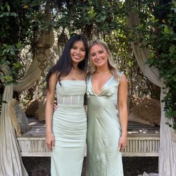 Guest & maid of honor in lovely backdrop Guest & maid of honor in lovely backdrop