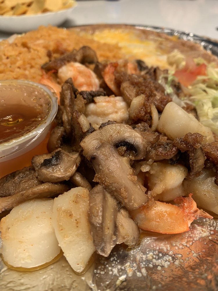 CIRCO CIRCO MEXICAN RESTAURANT Updated October 2024 51 Photos & 115