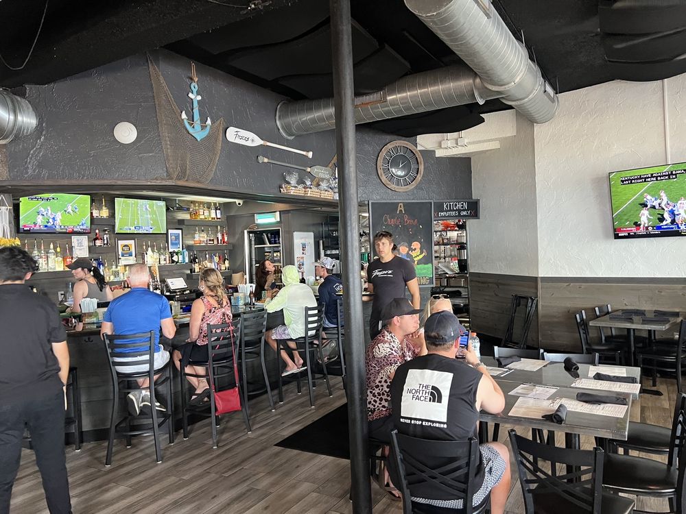 Fresco's Waterfront Bistro