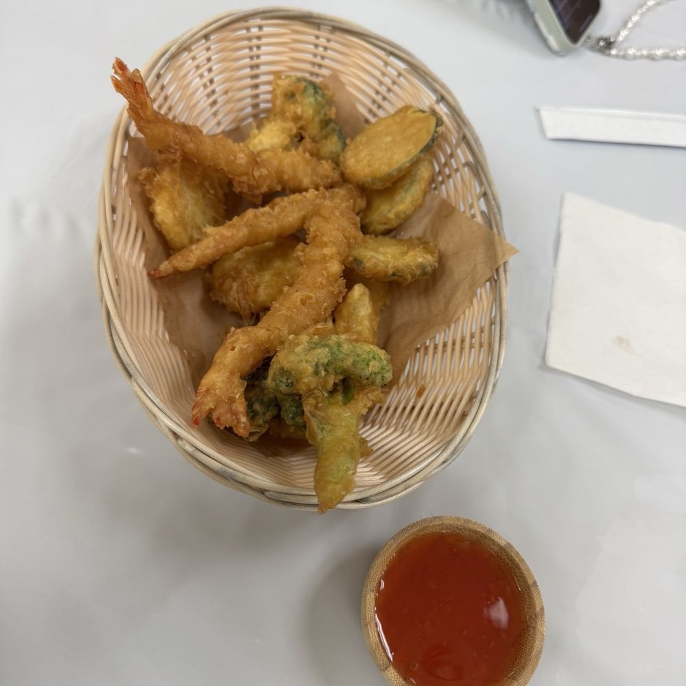 J Japanese Restautant - Shrimp and Vegetables tempura - Ramen Near Me - Clinton, Mississippi