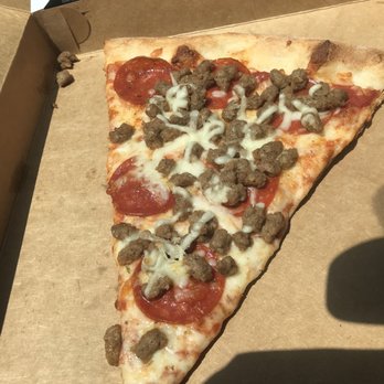 Italian Delight - Sausage, pepperoni & cheese pizza - Pizza Near Me - Kansas City, Kansas Italian Delight - Sausage, pepperoni & cheese pizza - Pizza Near Me - Kansas City, Kansas