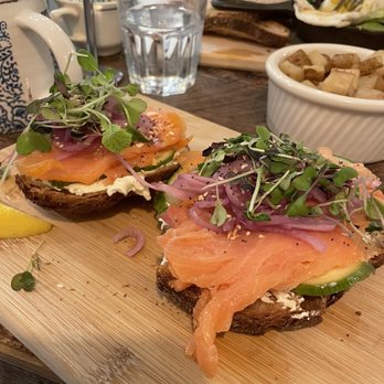 maman - tartine Aau saumon - Coffee & Tea Near Me - New York, New York maman - tartine Aau saumon - Coffee & Tea Near Me - New York, New York