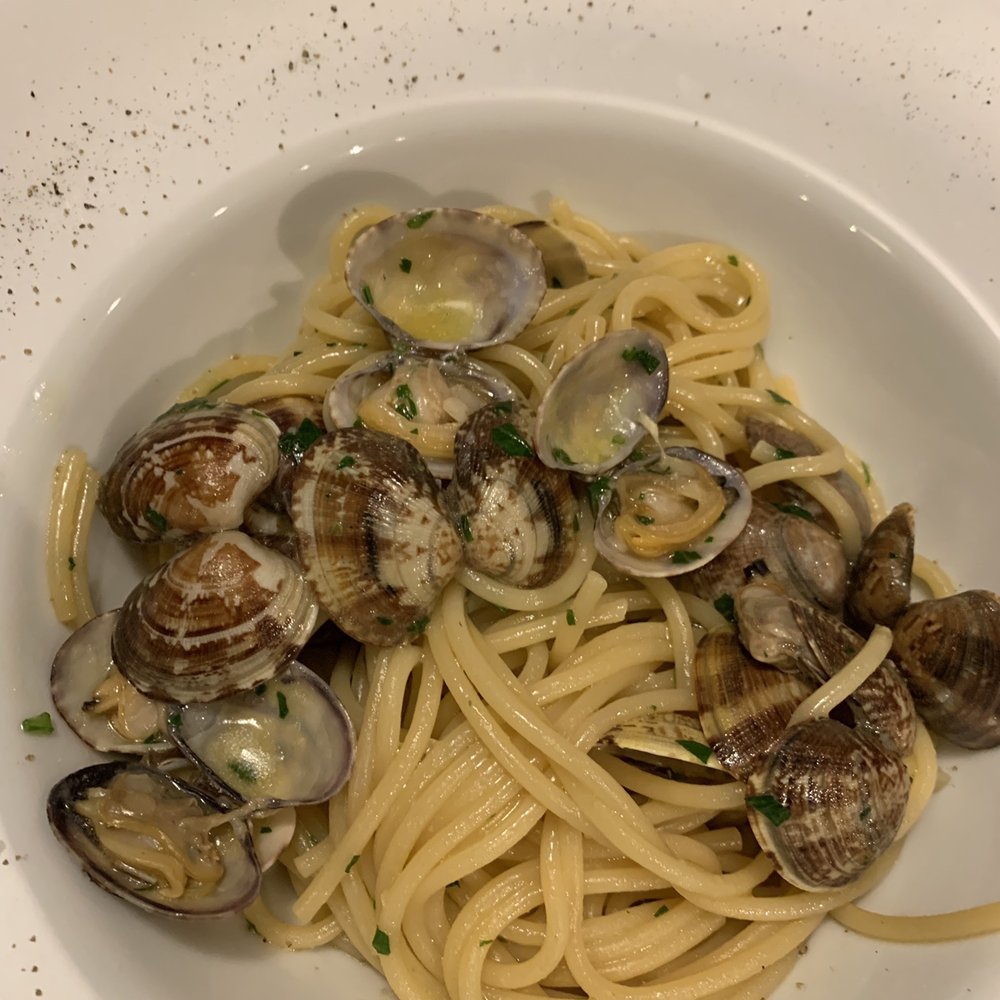 Cantina Do Spade - Linguine with clams - Wine Bars Near Me - Venezia, VE