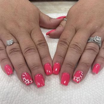 Chic Nails & Spa - Pennsylvania customer. - Nail Salons Near Me - Little Rock, Arkansas