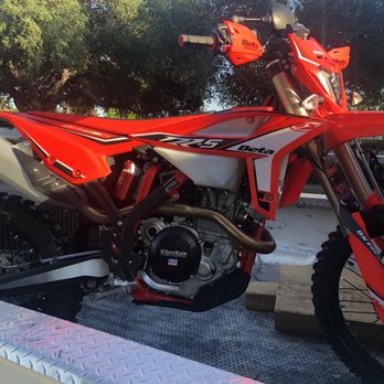 Simi Valley Cycles - New bike day - Motorcycle Dealers Near Me - Simi Valley, California Simi Valley Cycles - New bike day - Motorcycle Dealers Near Me - Simi Valley, California
