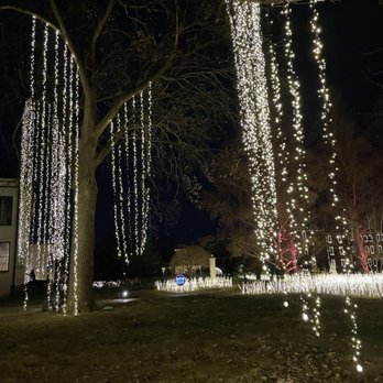 Missouri Botanical Garden - Lights - Botanical Gardens Near Me - Saint Louis, Missouri