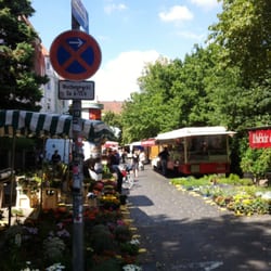 Wochenmarkt Pfarrlandplatz