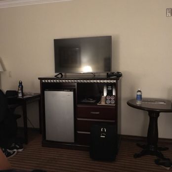 Oak Tree Inn - Hotels Near Me - Monrovia, California