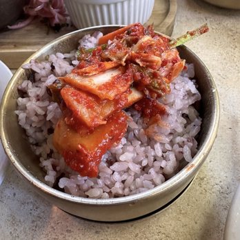 O'Kims - Purple Rice topped with the best kimchi! - Korean Near Me - Honolulu, Hawaii
