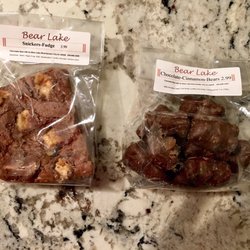 The Chocolate Bear Gift Shop - Snickers fudge and chocolate covered cinnamon bears
