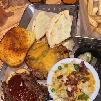 Chili's - Smokehouse Combo - Smoked Brisket, Cheesy Bacon BBQ Chicken, and Brisket Quesadillas with Loaded Mashed Potatoes - Tex-Mex Near Me - Reno, Nevada