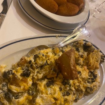 El Sobrino De Botin Restaurant - Spanish Near Me - Madrid, M