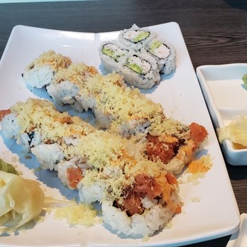 Sushi Damu Flower Mound - California in far away, spicey tuna cruch in the forefront - Japanese Near Me - Flower Mound, Texas