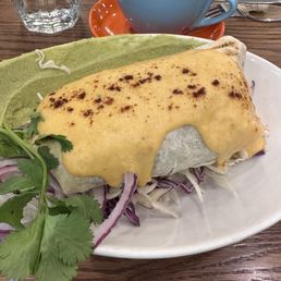 Brekkie burrito