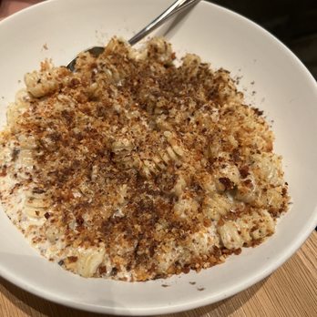 Murray's Cheese Bar - Special Classic Mac - Wine Bars Near Me - Long Island City, New York Murray's Cheese Bar - Special Classic Mac - Wine Bars Near Me - Long Island City, New York