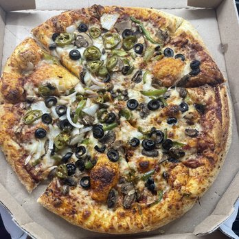Domino's Pizza - No meat looks like no sauce either. - Pizza Near Me - West Columbia, Texas Domino's Pizza - No meat looks like no sauce either. - Pizza Near Me - West Columbia, Texas