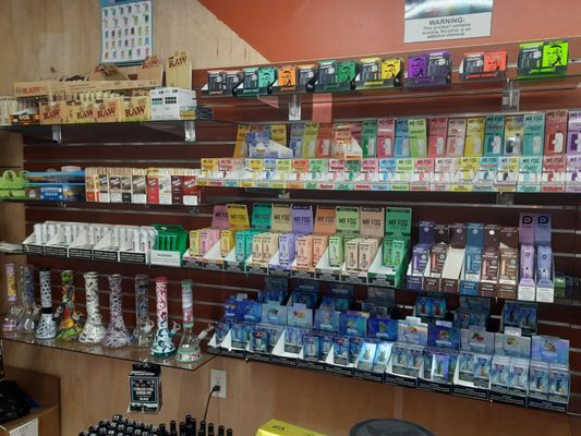 Dixon Tobacco Hub, 506 Chicago Ave, Dixon, IL 61021, US