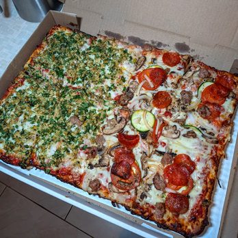 Golden Boy Pizza - 1/2 combo, 1/2 clam & garlic large $28.75 - Pizza Near Me - San Francisco, California Golden Boy Pizza - 1/2 combo, 1/2 clam & garlic large $28.75 - Pizza Near Me - San Francisco, California