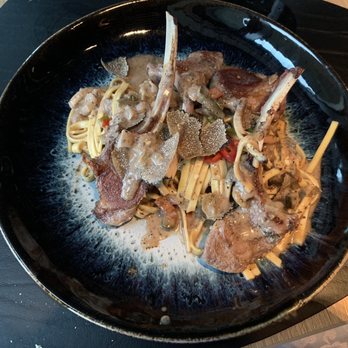 Oben Skybar - Lamb Chops - Cocktail Bars Near Me - Frankfurt, HE Oben Skybar - Lamb Chops - Cocktail Bars Near Me - Frankfurt, HE