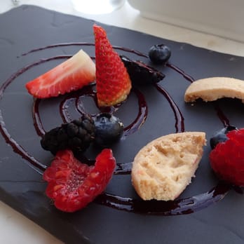 Hiroshi - Fruit dessert - Japanese Near Me - Puerto Vallarta, JAL