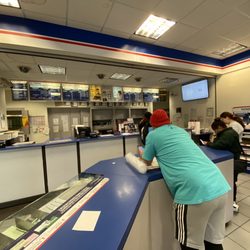 Us Post Office - Idlewild - No one at the front desk when I arrived.