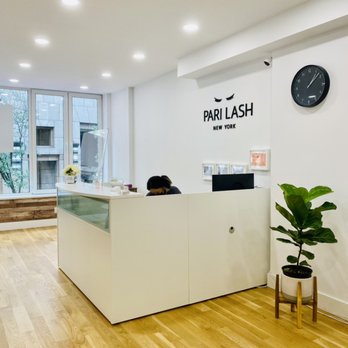Pari Lash - Reception Desk - Eyelash Service Near Me - New York, New York Pari Lash - Reception Desk - Eyelash Service Near Me - New York, New York