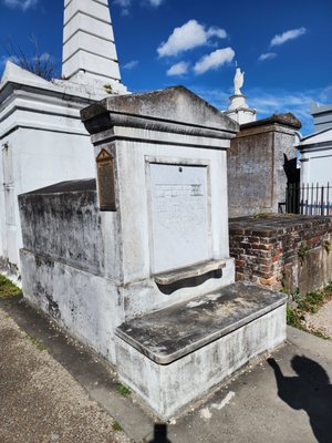 St. Louis Cemetery No. 1 Official Tour by null