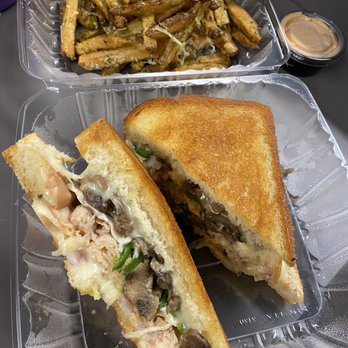 The Grilled Cheese Bistro - Southern comfort- special of the day - Sandwiches Near Me - Norfolk, Virginia