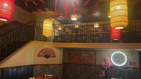 Etang Noodle & Hot Pot by null