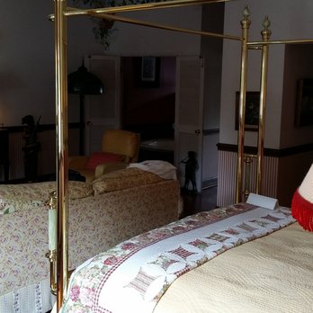 Tara - A Country Inn - Hotels Near Me - Clark, Pennsylvania