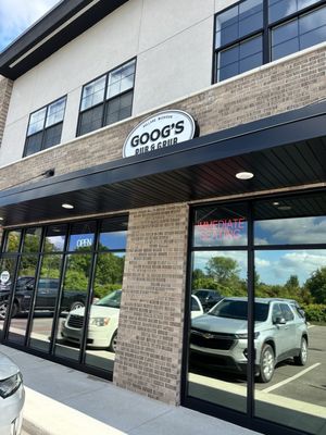 Goog's Pub & Grub by null