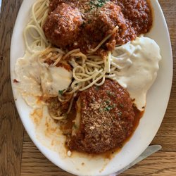 Mama Vallone's Steak House - Combo