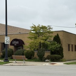 Chicago School of Violin Making - One of only 3 violin making schools in the country!