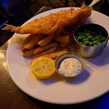 Hoop & Toy - Pubs Near Me - London, XGL