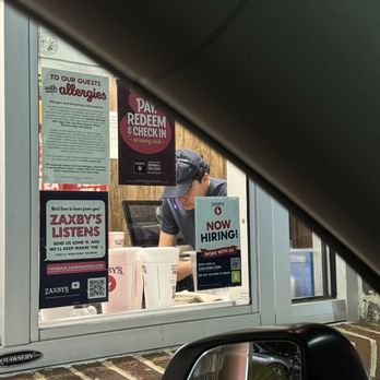 Zaxbys - Chicken Wings Near Me - Durham, North Carolina