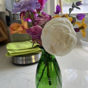 Sobo Ramen - Stella hooked it up with a sake bottle/vase - Ramen Near Me - Berkeley, California Sobo Ramen - Stella hooked it up with a sake bottle/vase - Ramen Near Me - Berkeley, California