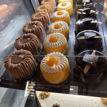 Figaro Dessert Cafe - Gelato Near Me - San Diego, California Figaro Dessert Cafe - Gelato Near Me - San Diego, California