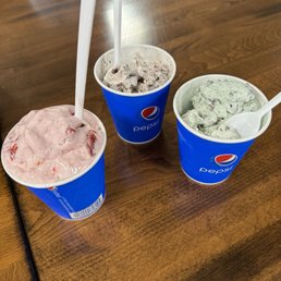 Strawberry cheesecake, brownie, grasshopper shake.